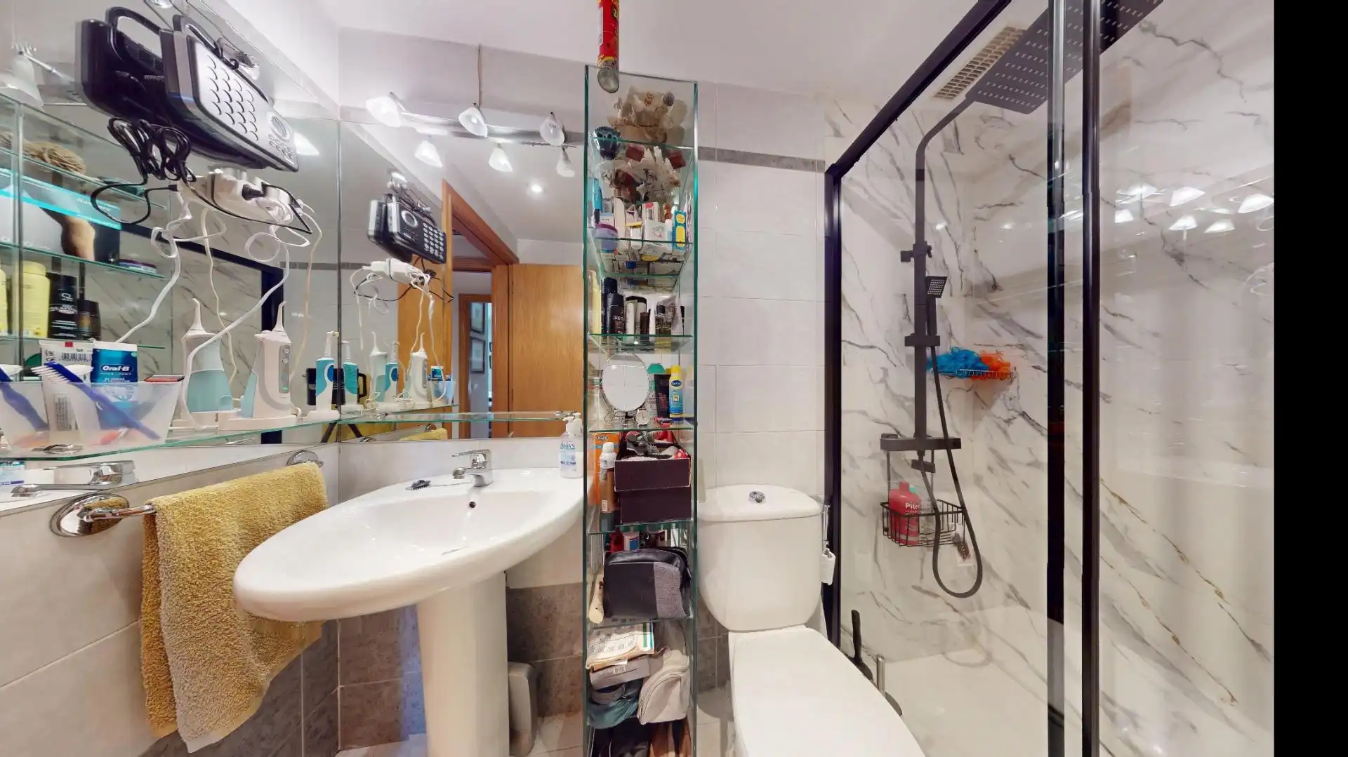 Bathroom of Attic for sale in Madrid  with Air Conditioner, Heating and Terrace