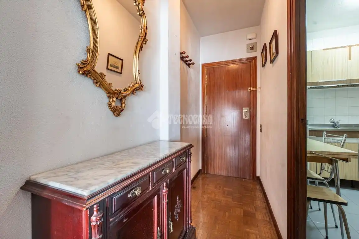 Flat for sale in Madrid  with Terrace