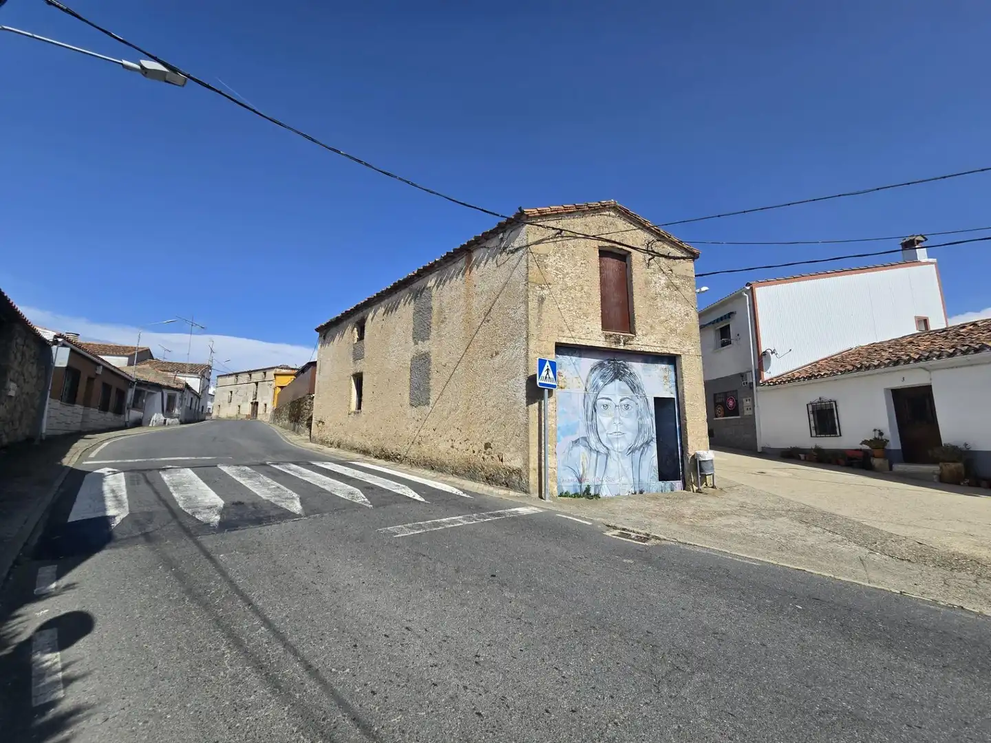 Exterior view of Industrial buildings for sale in Oliva de Plasencia