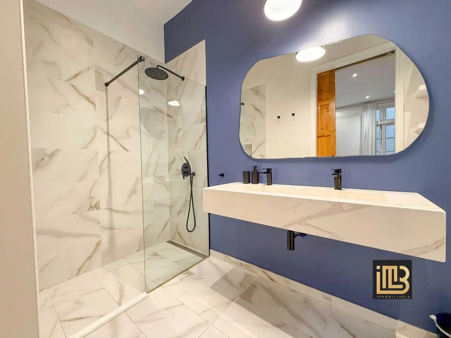 Baño de Piso de alquiler en Málaga con Aire acondicionado, Horno y Lavadora