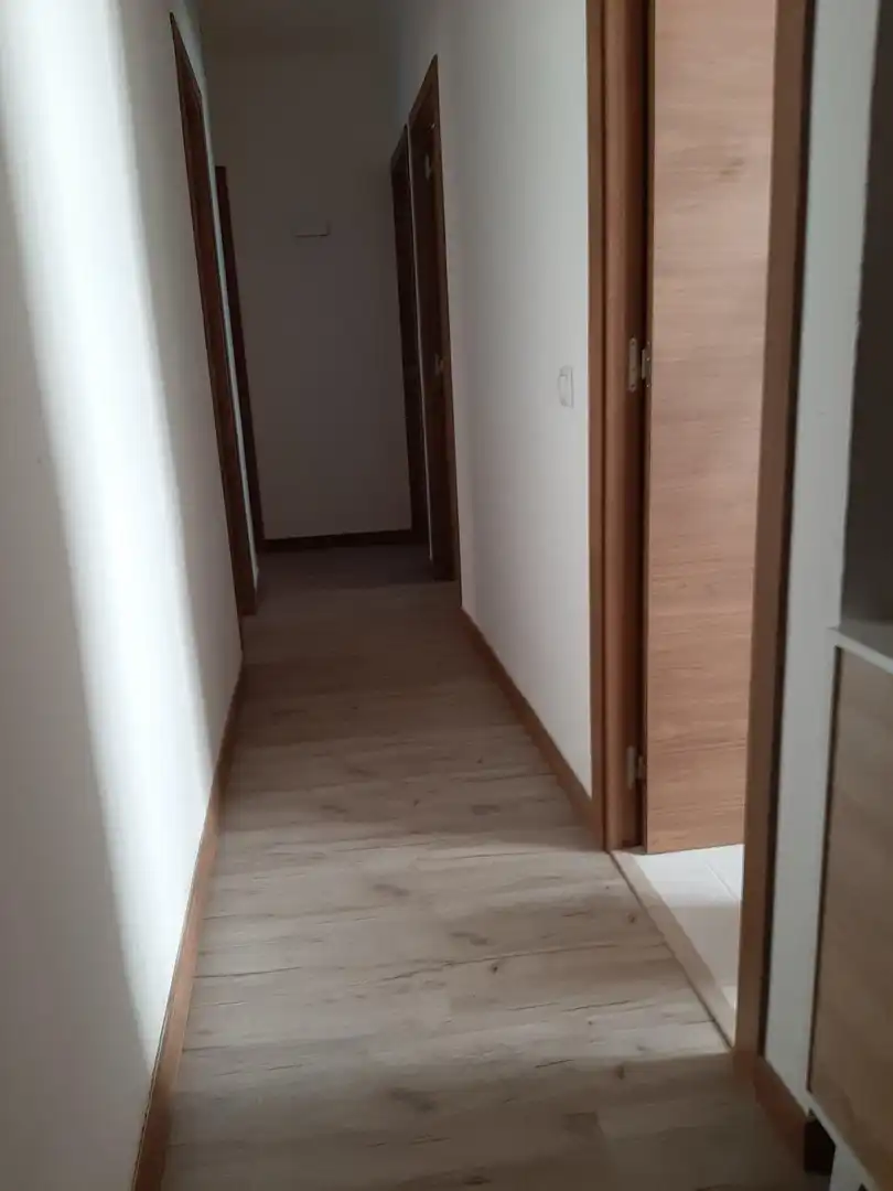 Wohnung zum Verkauf in Cáceres mit Klimaanlage, Terrasse und Möbliert