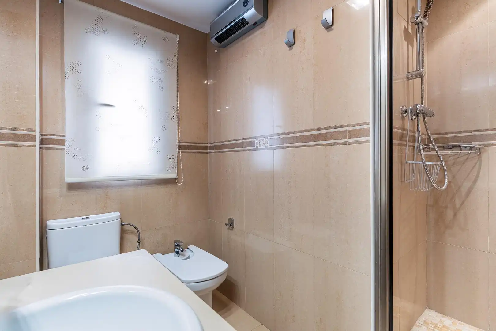 Baño de Piso en venta en Granada con Aire acondicionado