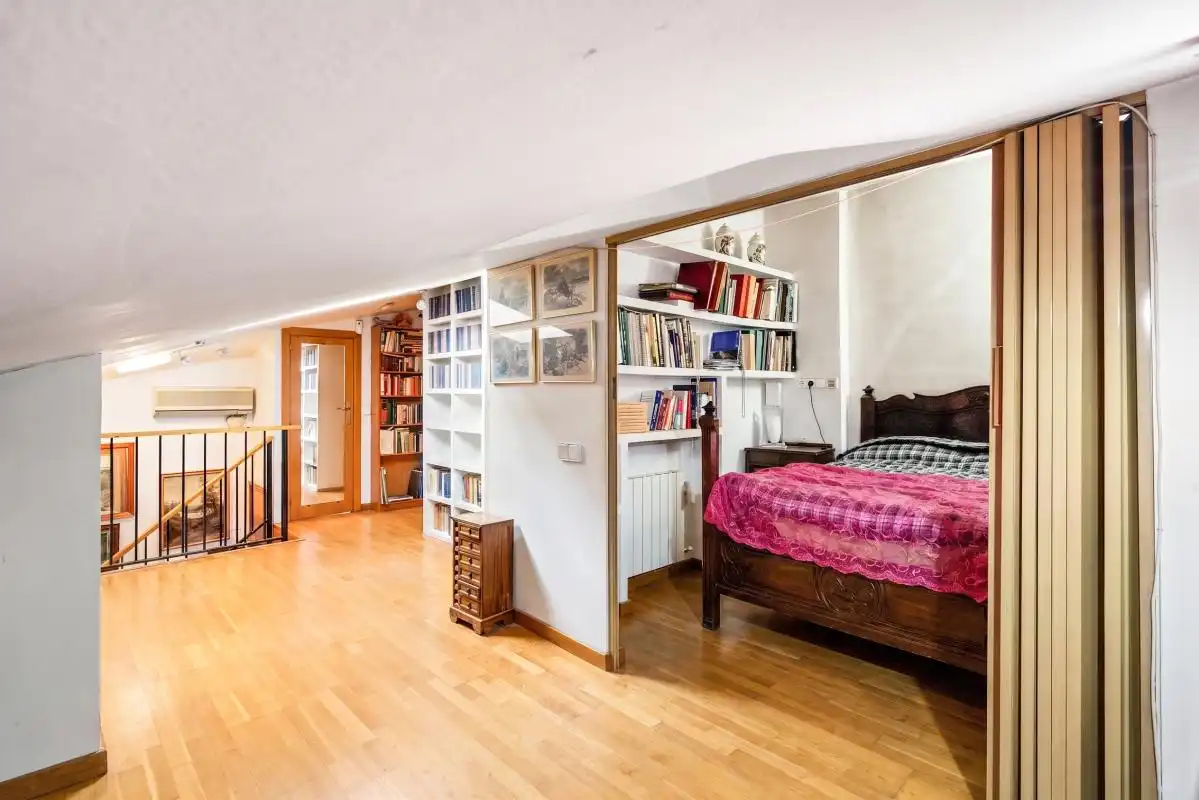 Dúplex en venta en Sant Joan Despí con Aire acondicionado y Calefacción