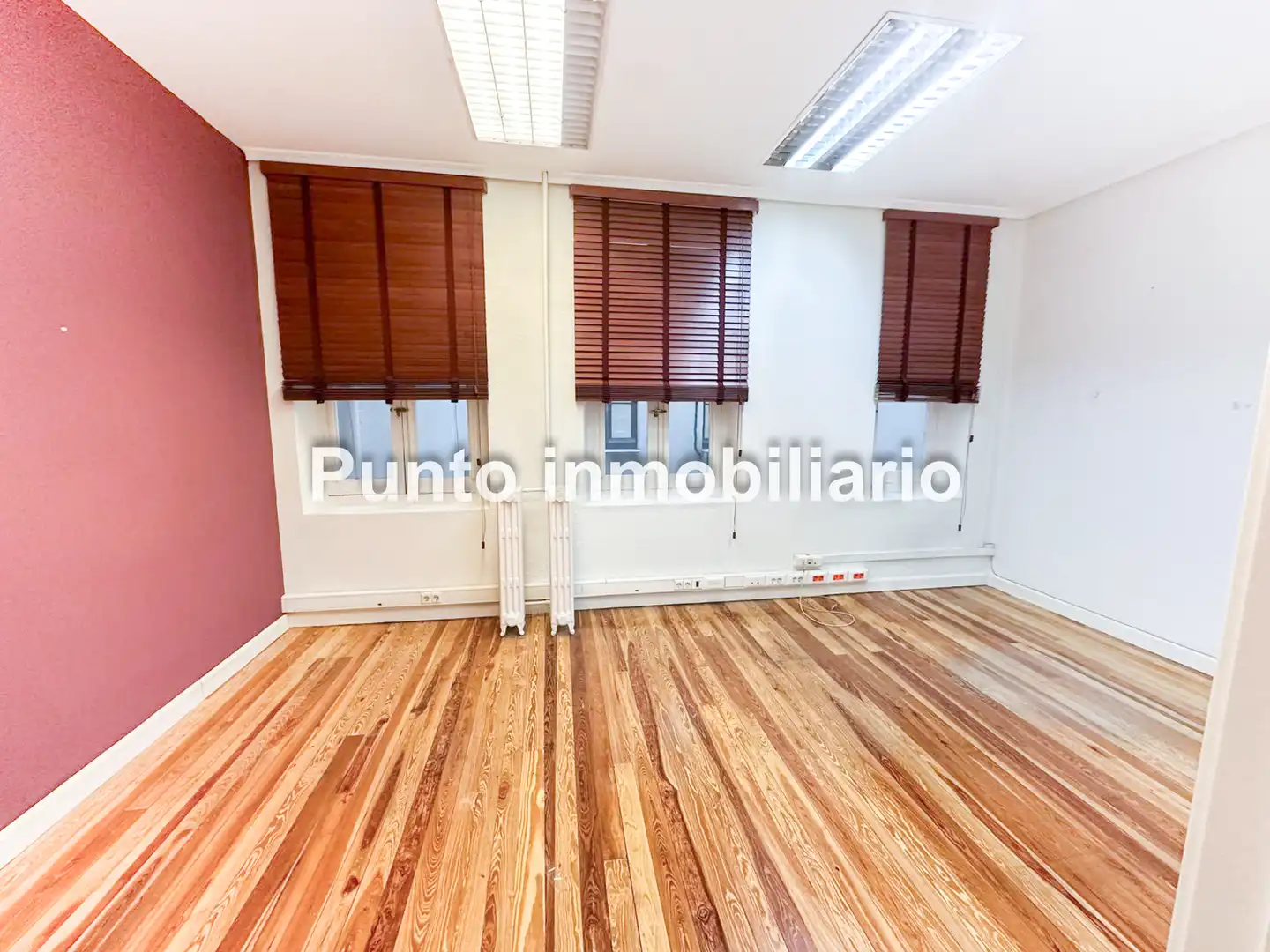 Office space with lift to rent in Calle Miguel Íscar 5, imagen 15