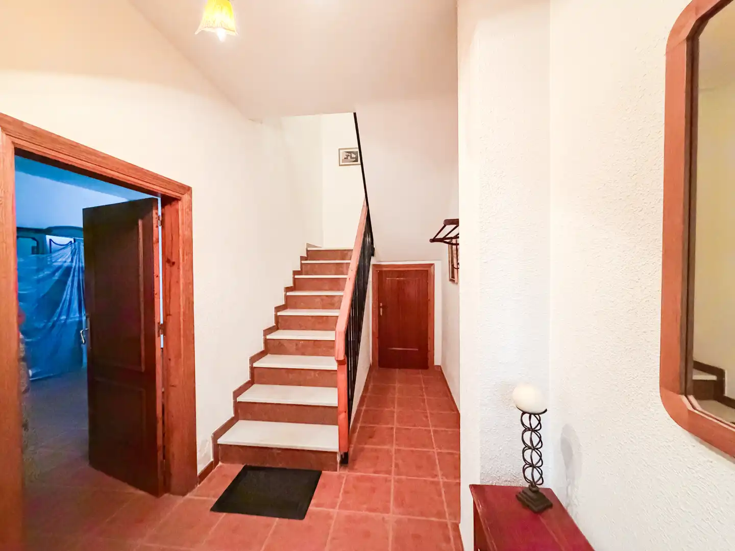 Casa adosada en venta en Zújar con Calefacción, Terraza y Amueblado