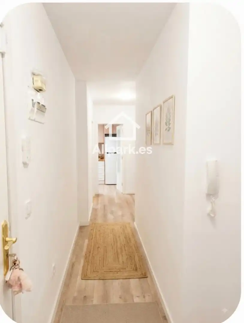 Außenansicht von Wohnung zum Verkauf in Alicante / Alacant mit Klimaanlage, Heizung und Parkett