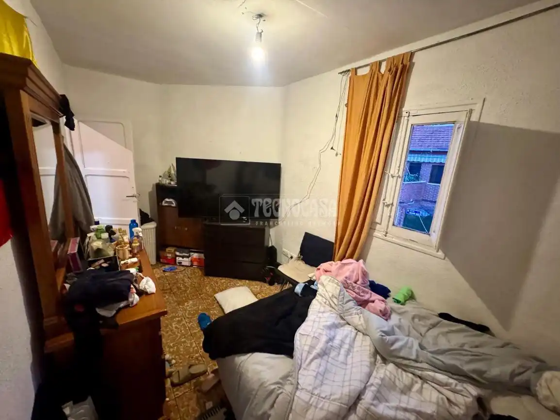 Habitación de Piso en venta en Madrid con Calefacción