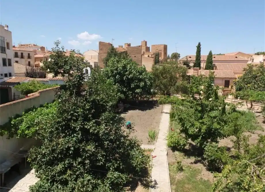 Jardín de Edificio en venta en Guadix