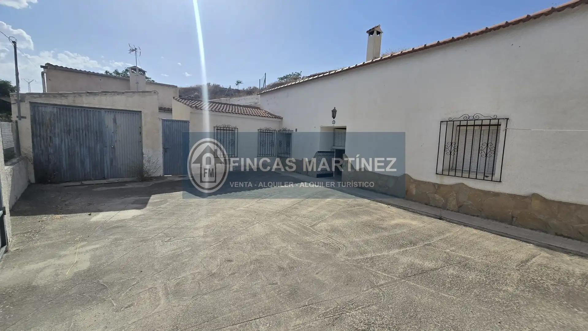 Exterior view of Houses for sale in Castilléjar