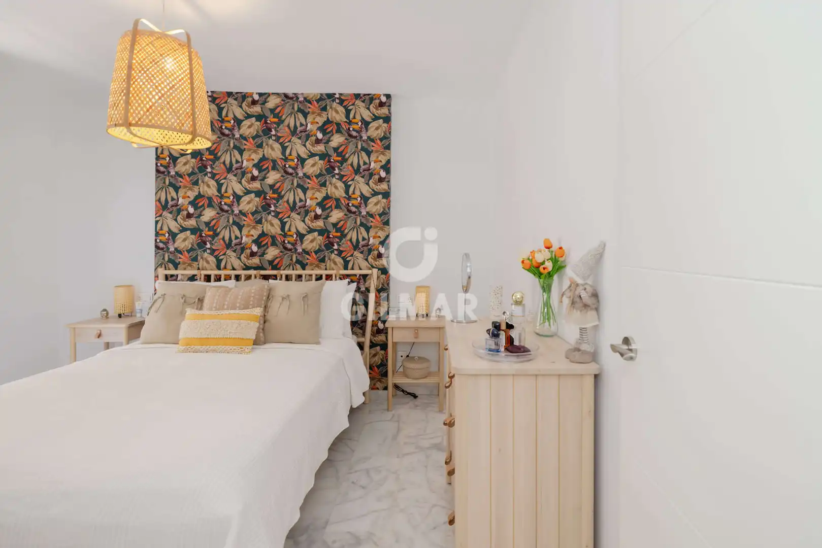 Dormitori de Apartament en venda en Estepona amb Calefacció, Piscina i Balcó