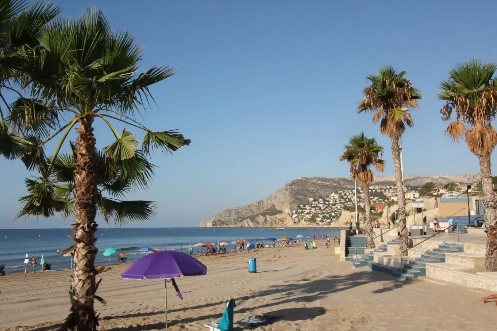Vista exterior de Planta baixa en venda en Calpe / Calp amb Aire condicionat, Terrassa i Balcó