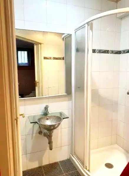 Baño de Casa adosada en venta en Usurbil con Calefacción, Parquet y Amueblado
