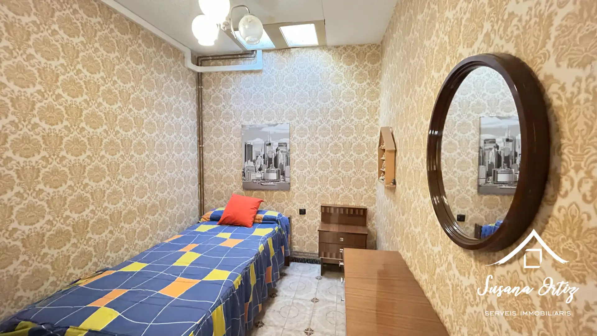 Habitación de Piso en venta en Terrassa con Aire acondicionado, Calefacción y Terraza