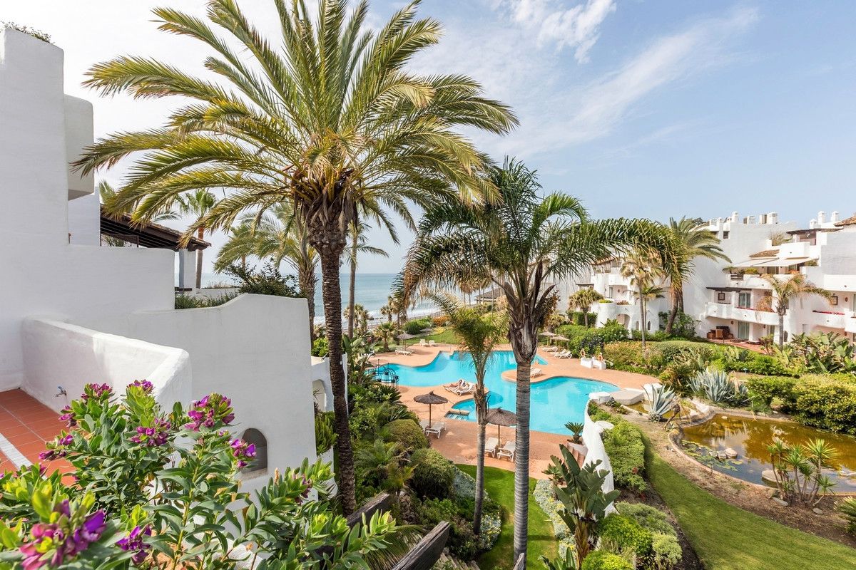 Garden of Duplex to rent in Marbella  with Air Conditioner, Terrace and Storage room