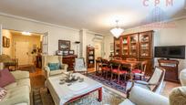 Sala d'estar de Pis de lloguer en  Madrid Capital amb Aire condicionat, Calefacció i Parquet