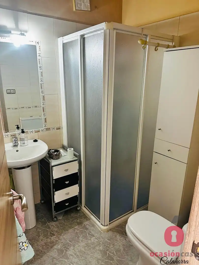 Baño de Casa o chalet en venta en Córdoba con Aire acondicionado, Calefacción y Jardín privado