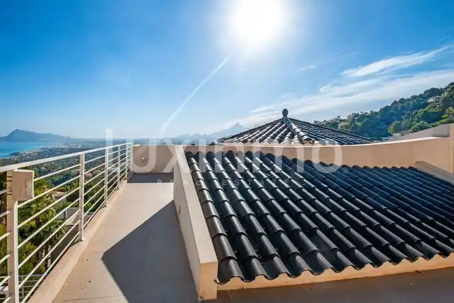 Vista exterior de Casa o chalet en venta en Altea con Aire acondicionado, Calefacción y Terraza