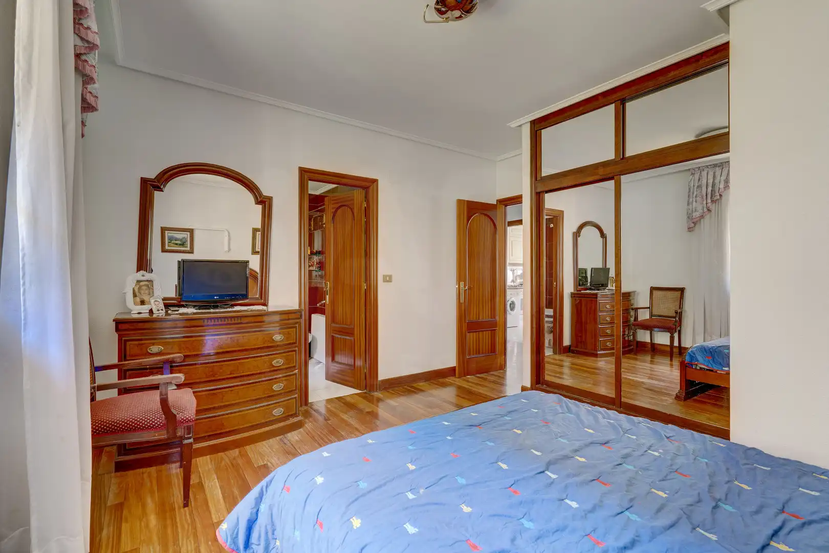 Bedroom of Duplexes for sale in Castro-Urdiales  with Terrace and Swimming Pool