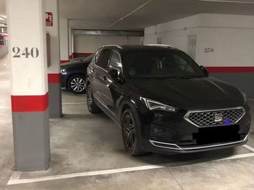 Aparcamiento en venta en Calle  la Sirena del Mississippi