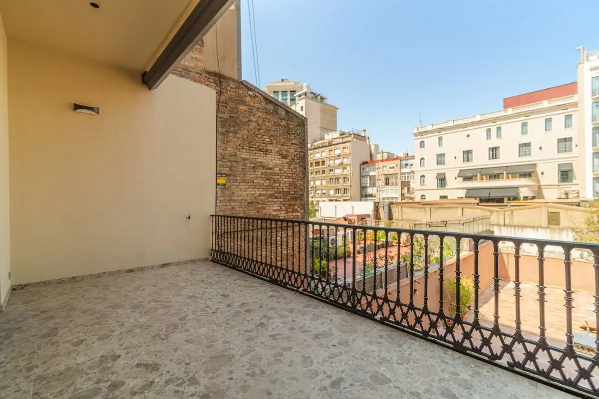Appartamento con ascensore in vendita a Carrer de Casp, imagen 7