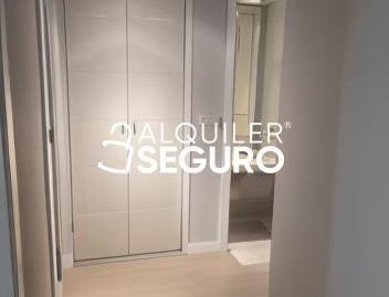 Foto 3 de Pis de lloguer a Miguel Delibes, Ensanche, Alcalá de Henares