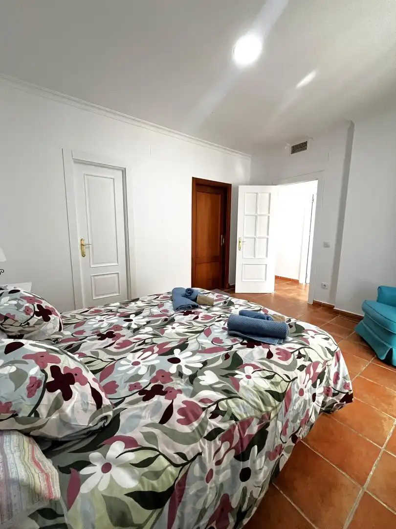 Villa con piscina in vendita a Las Lagunas - Campano, imagen 6