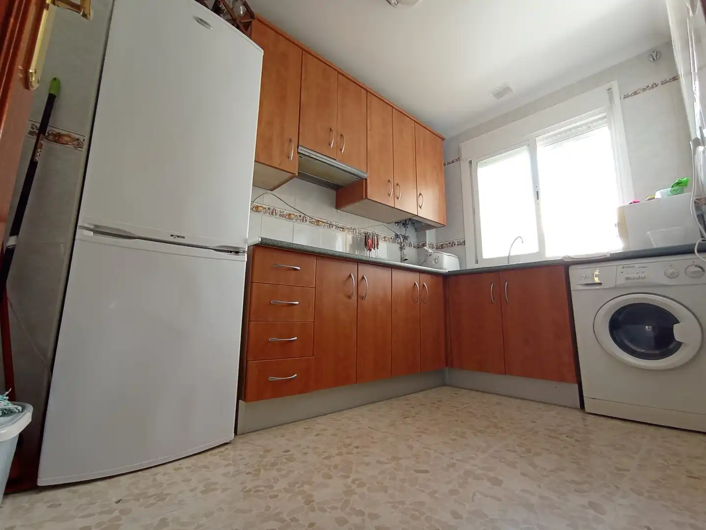 Cocina de Piso en venta en Chipiona con Calefacción