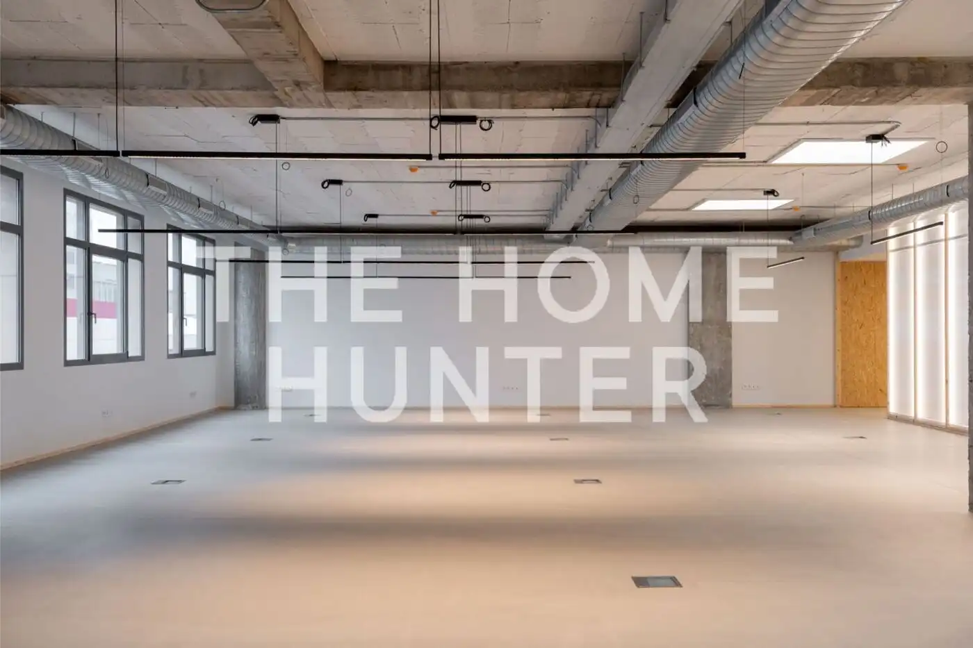 Büro zur Miete in Barcelona mit Heizung und Abstellraum