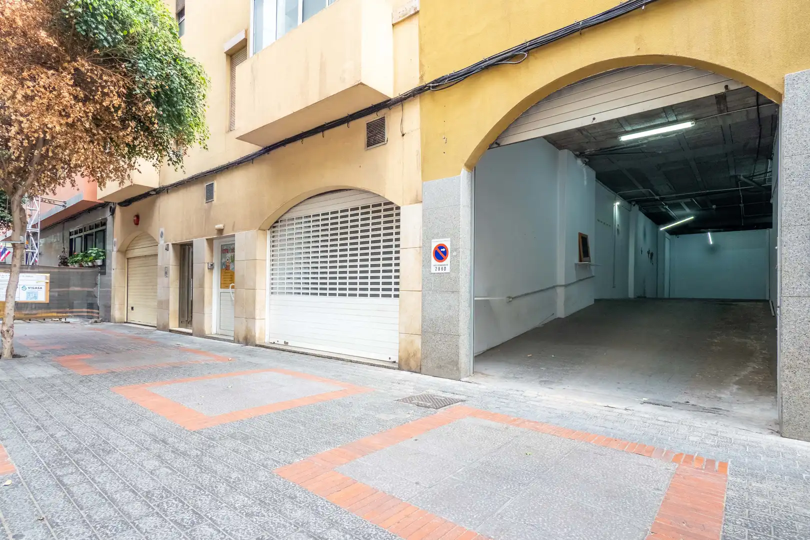 Local comercial en venda a Calle Doctor Miguel Rosas 38, imagen 2