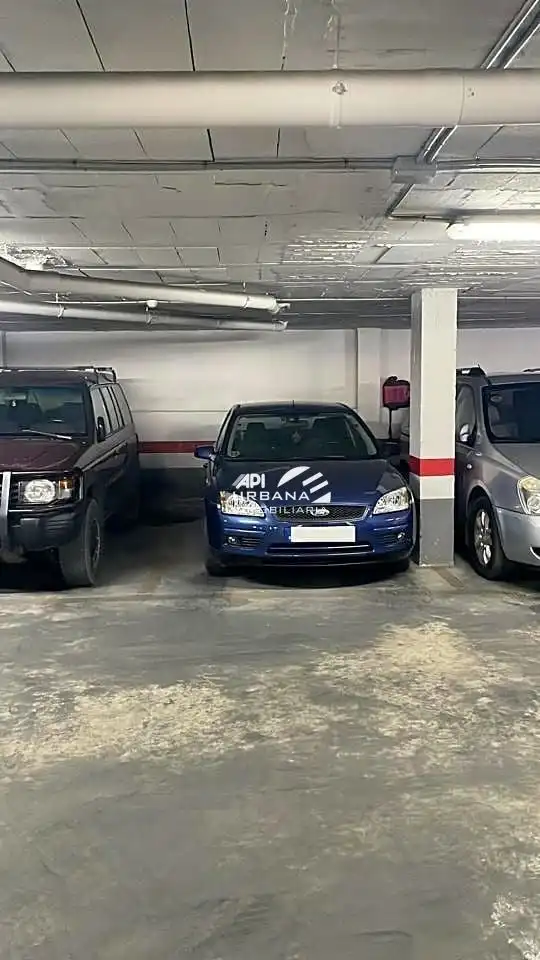 Aparcament de Garatge en venda en Lucena