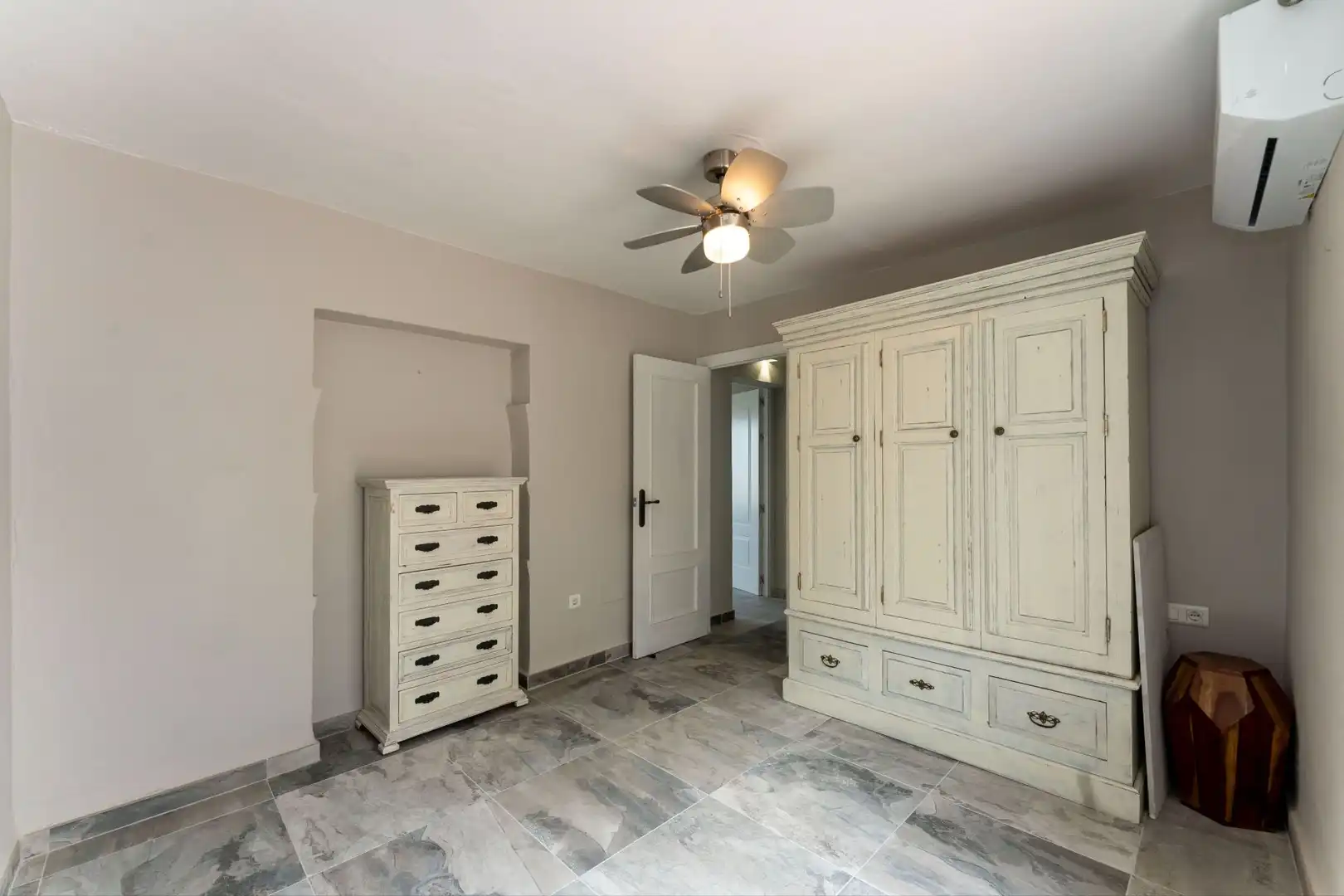 Bedroom of Detached homes for sale in Alhaurín El Grande