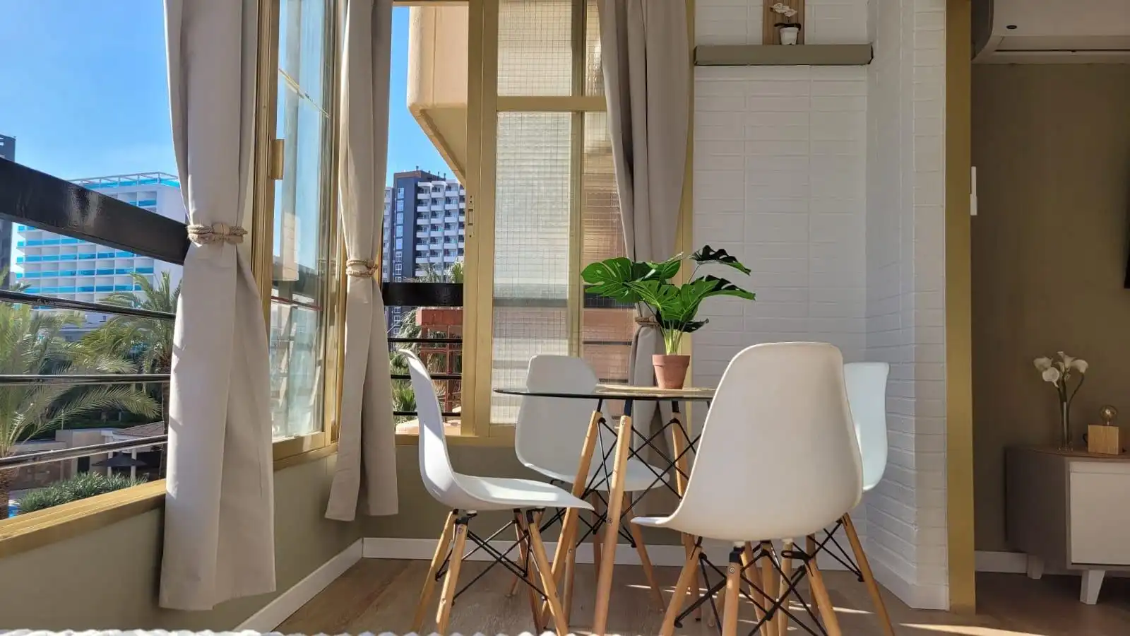 Appartement compact avec piscine à vendre à Rincón de Loix
