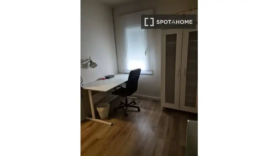 Piso con terraza en alquiler en Les Oliveres, imagen 5