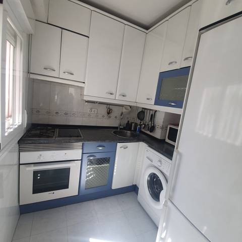 Piso en Alquiler en Calle de Cebreros en Lucero