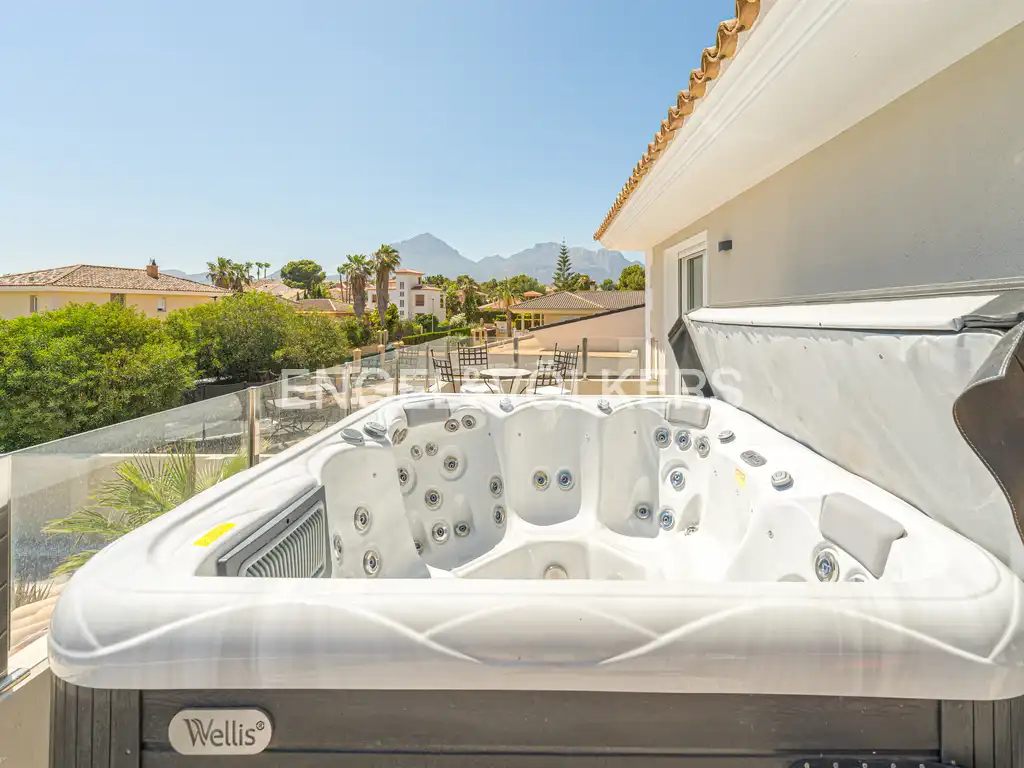 Casa con piscina en venta en Pueblo - Urbanizaciones, imagen 30