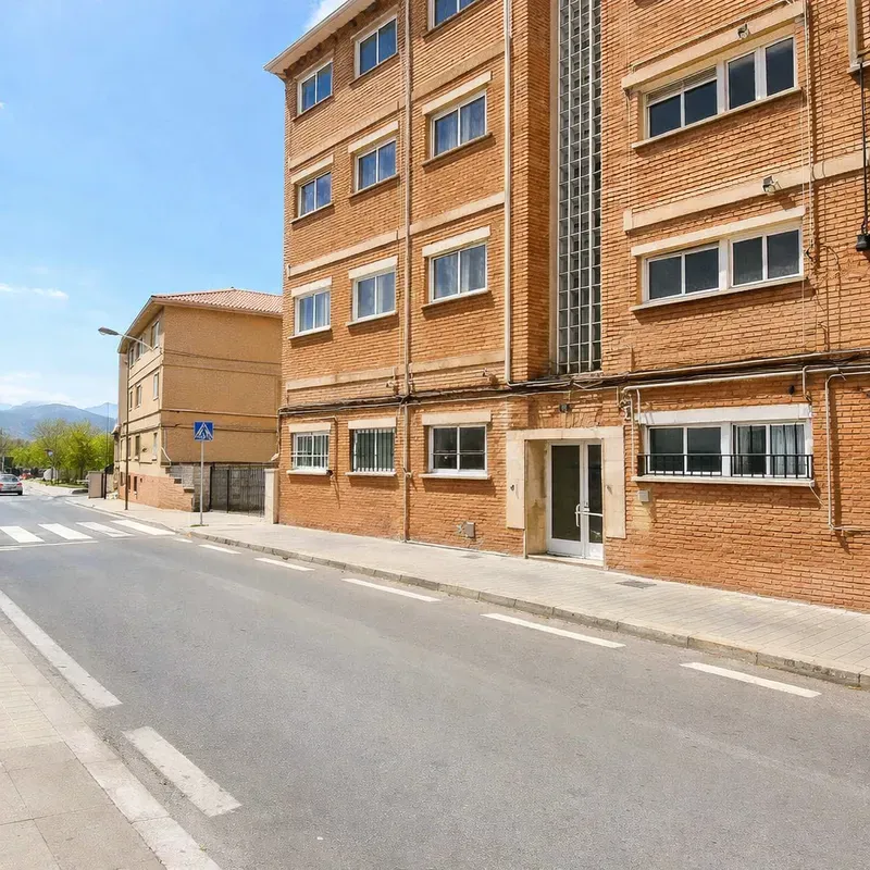 Vista exterior de Piso en venta en Burlada / Burlata con Calefacción