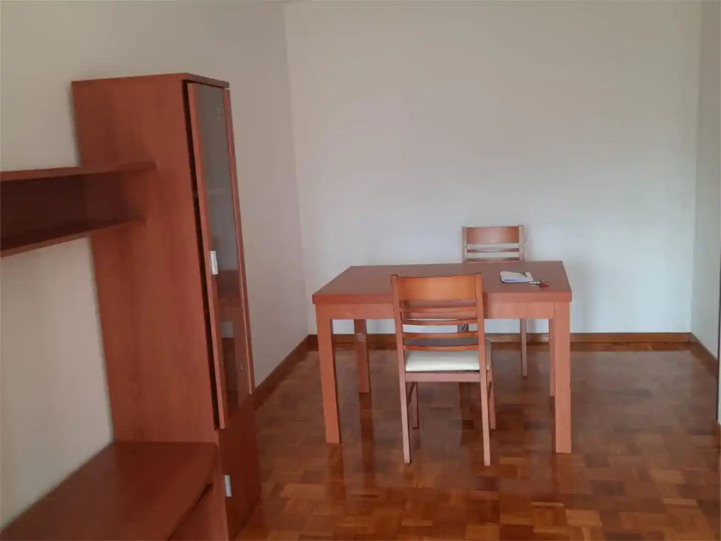 Menjador de Pis en venda en Ponferrada amb Parquet, Traster i Moblat