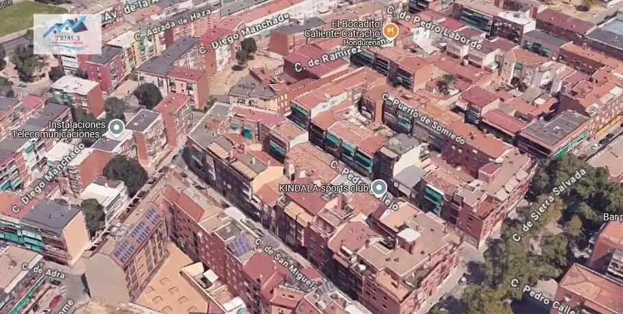 Vista exterior de Piso en venta en Madrid con Terraza y Balcón