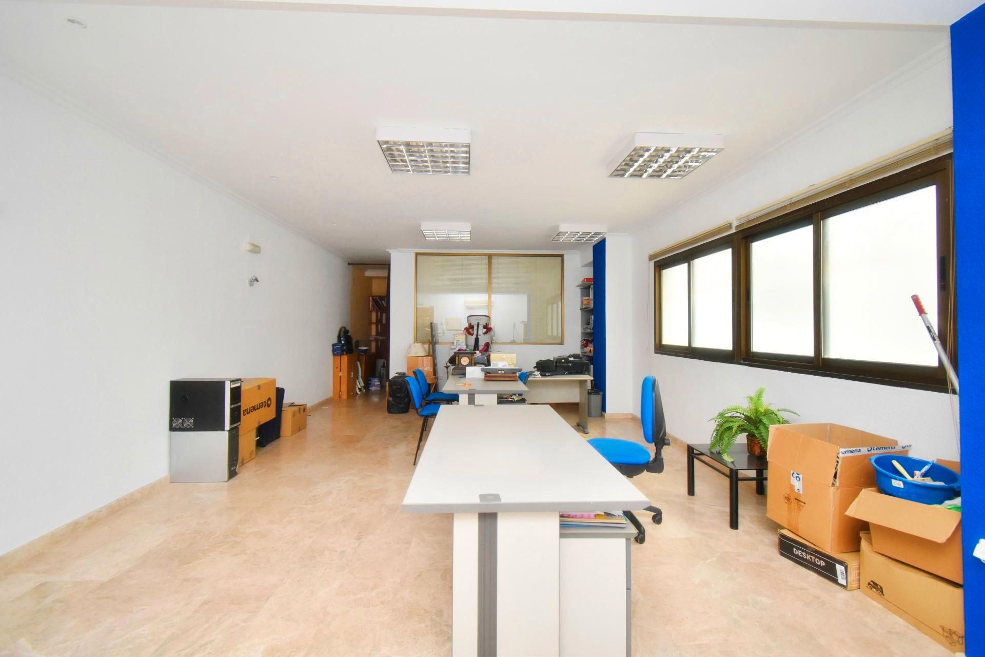 Oficina en venda en El Ejido amb Aire condicionat