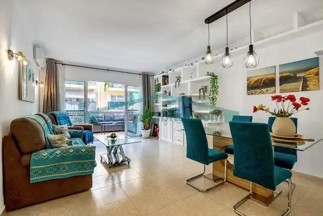 Appartamento con ascensore in vendita a Zona Pueblo