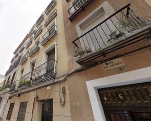 Exterior view of Flat for sale in  Madrid Capital  with Balcony