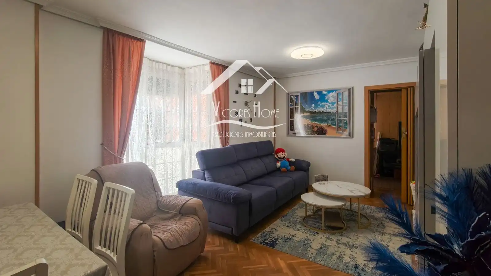 Piso con ascensor en venta en La Reina de Africa