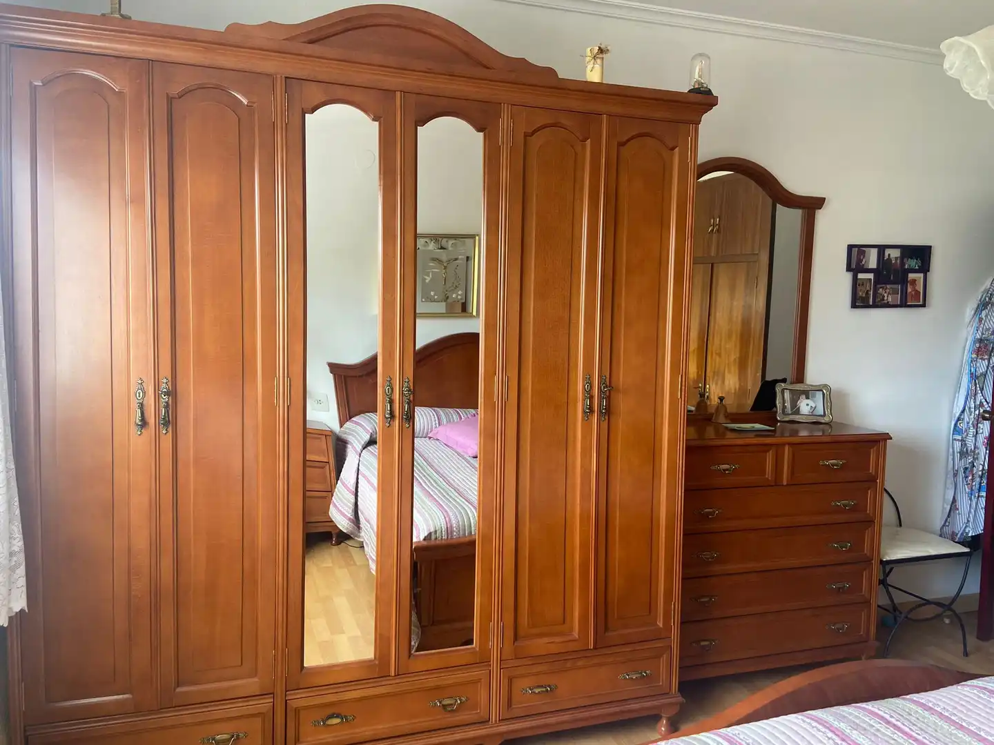Dormitori de Casa o xalet en venda en Ferrol amb Jardí privat