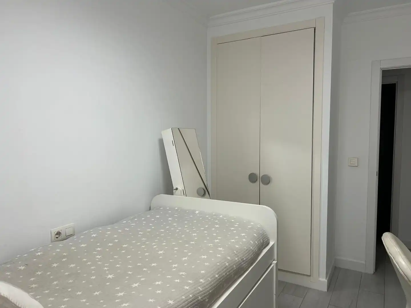 Bedroom of Flat for sale in Jerez de la Frontera  with Air Conditioner, Private garden and Terrace