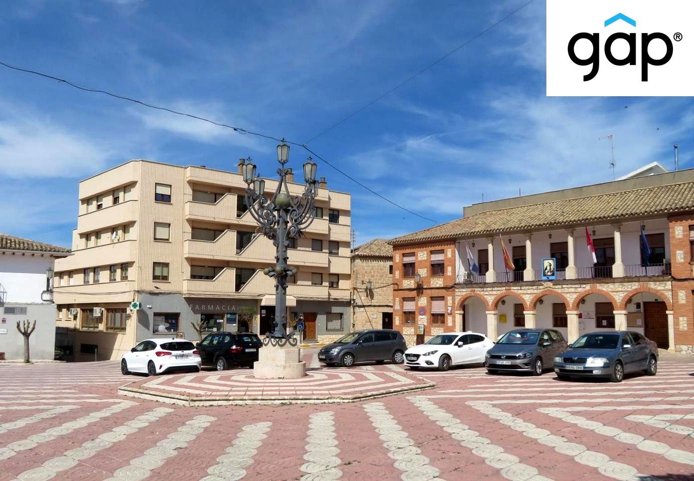 Vista exterior de Pis en venda en Horcajo de Santiago amb Calefacció, Terrassa i Traster