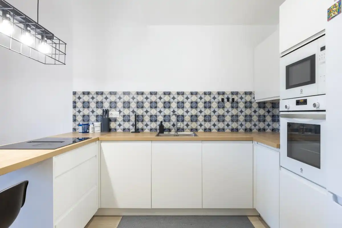 Piso en venta en C/ de Villena, El Pilar