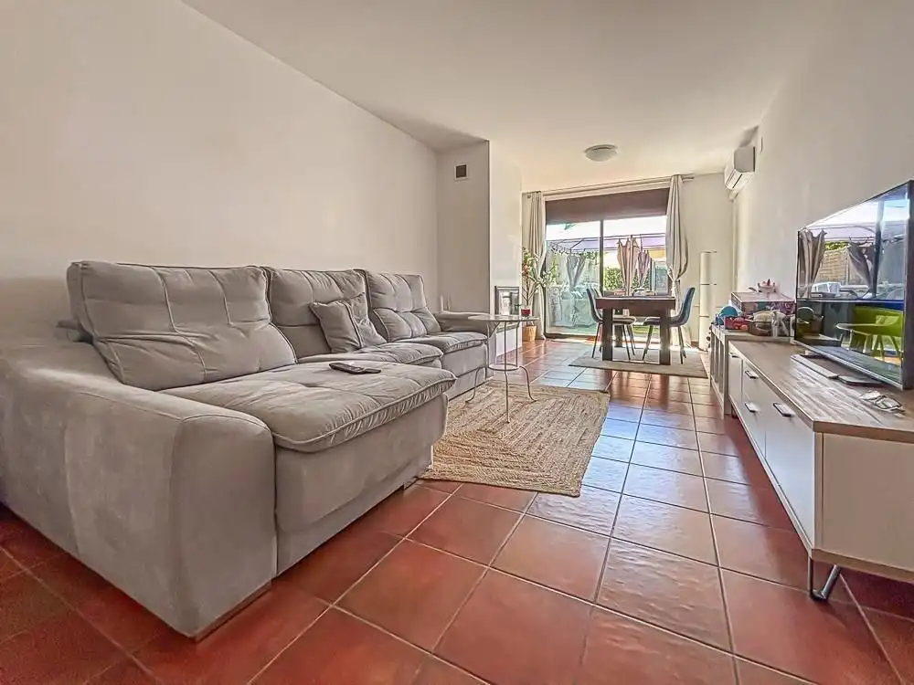 Living room of Houses for sale in Olivella  with Air Conditioner, Terrace and Balcony