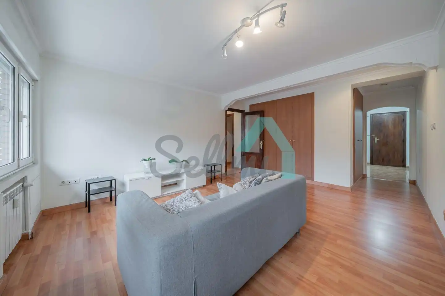 Sala d'estar de Pis en venda en Oviedo  amb Calefacció