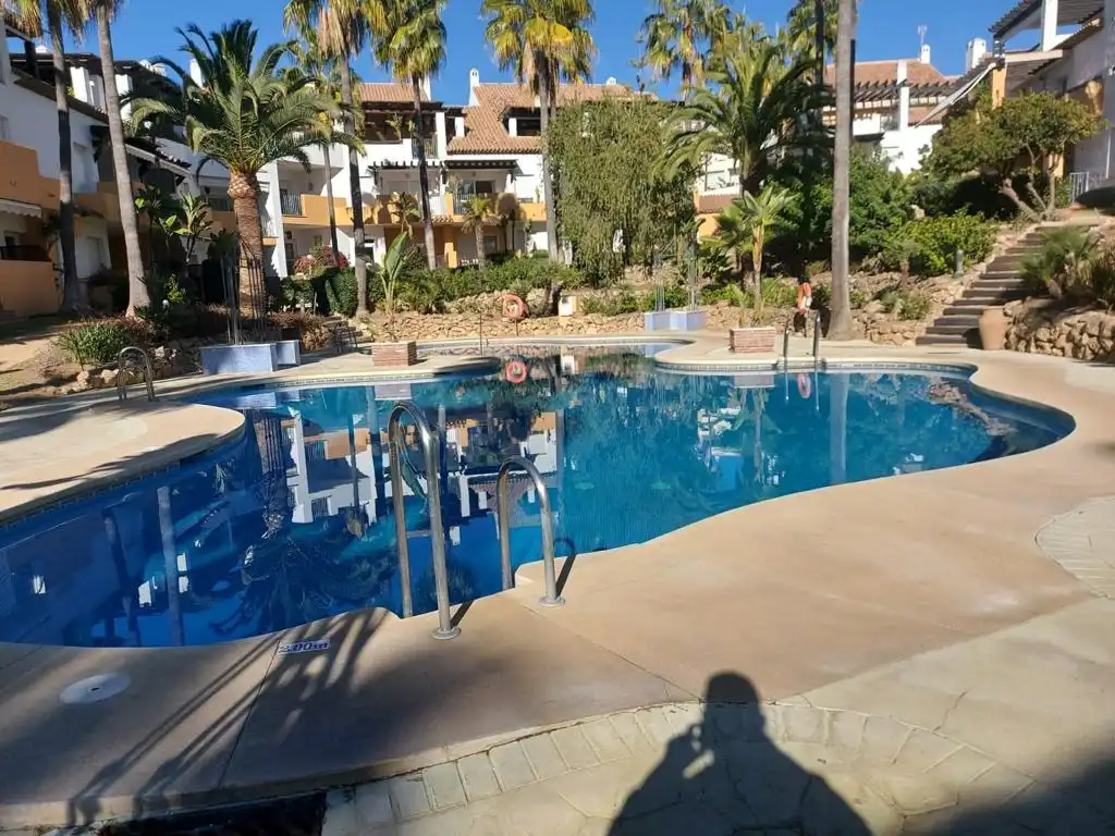 Swimming pool of Houses for sale in Marbella  with Air Conditioner, Private garden and Terrace
