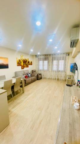 Piso en Venta en Avinguda Catalunya